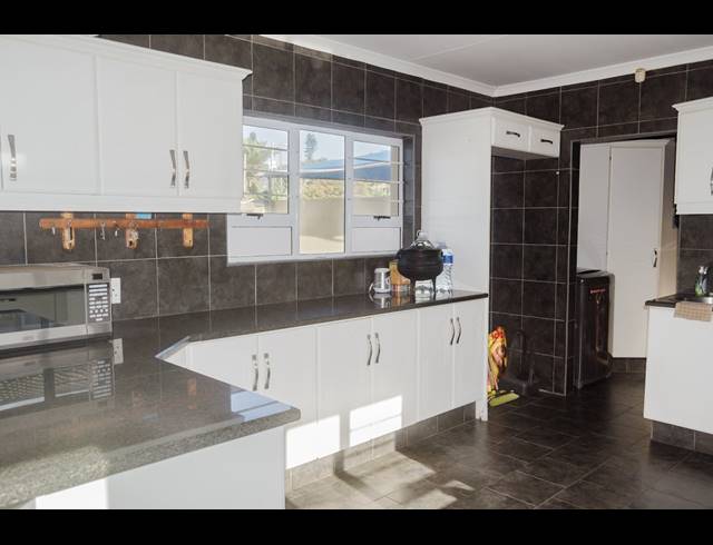 4 BEDROOM HOUSE FOR SALE IN WIDENHAM
